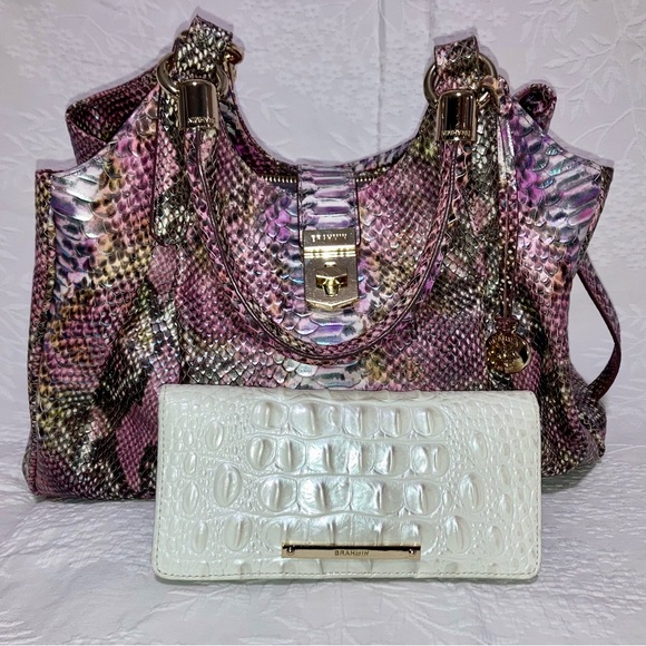 RARE Brahmin Elisa in Berry Opal Seville w/ coordinating Ady wallet - Picture 5 of 6